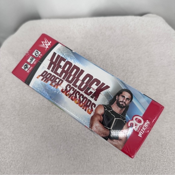 WizKids Headlock Paper Scissors Card Game New Sealed Ages 12+ - Picture 4 of 7